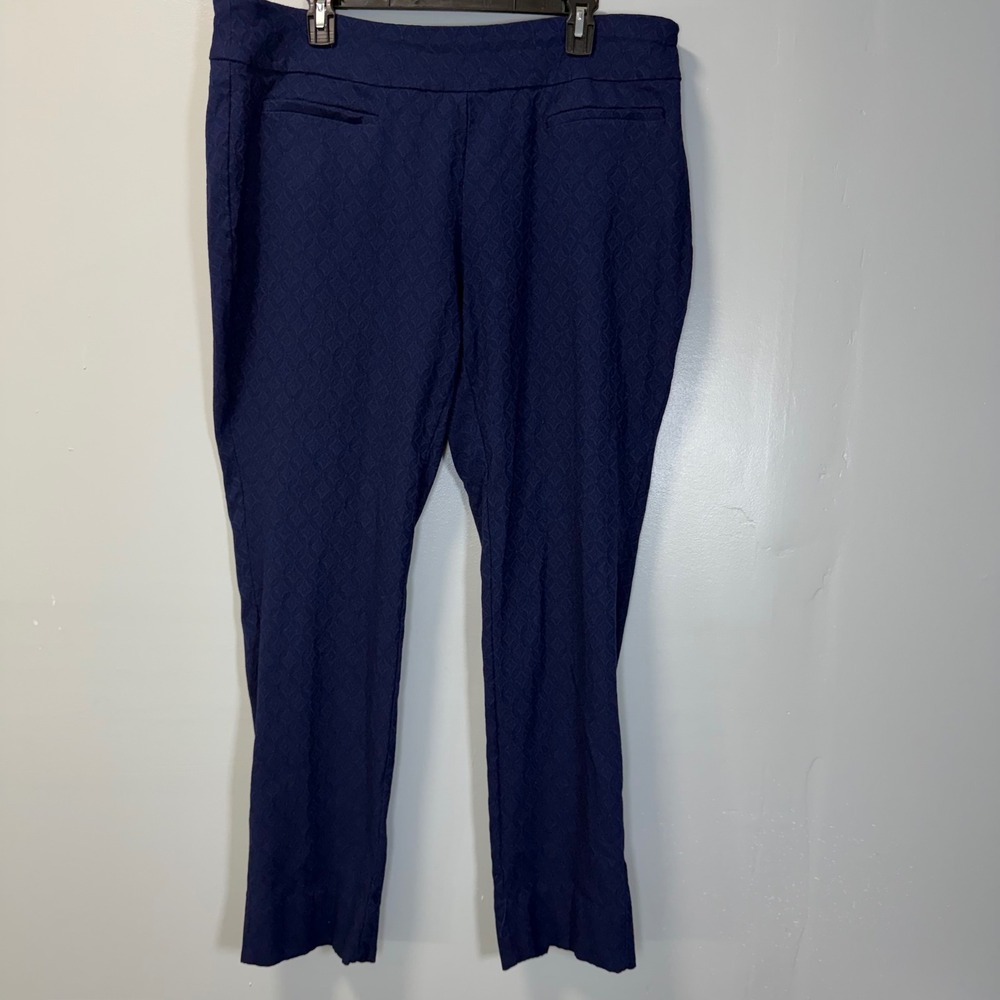 Crown & Ivy Women 18W Navy Blue Geometric Textured Pull-on Ankle Pants